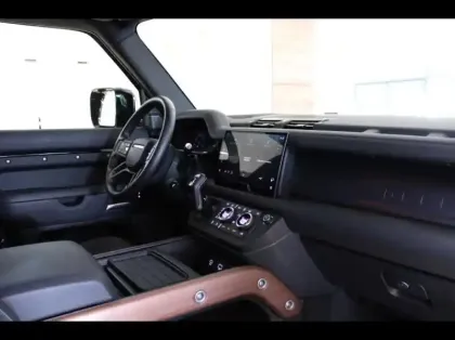 Photo 6 Land rover Defender Gén. III (L663) Ph1 Evo XS Edition 5