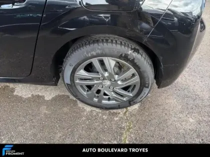 Photo 12 Peugeot 208  1.2 PureTech 100ch S&S Style