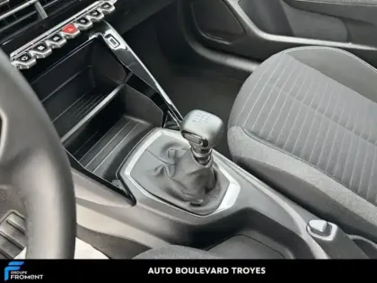 Photo 13 Peugeot 208  1.2 PureTech 100ch S&S Style