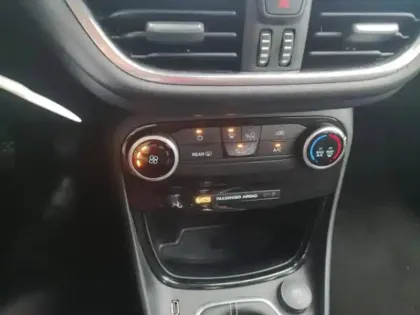 Photo 10 Ford Puma  1.0 Flexifuel 125ch S&S mHEV Titanium