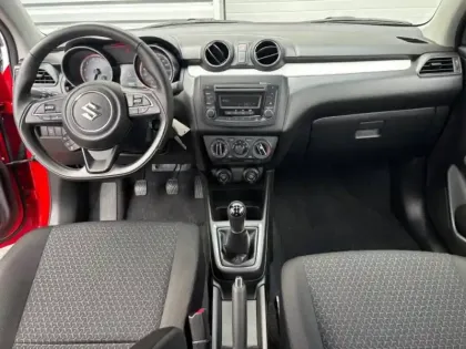 Photo 9 Suzuki Swift  1.2 Dualjet Hybrid 83ch Avantage