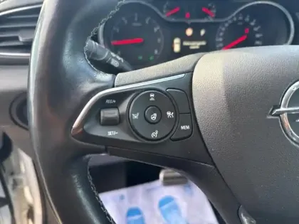 Photo 12 Opel Grandland X  1.2 Turbo 130ch Ultimate BVA