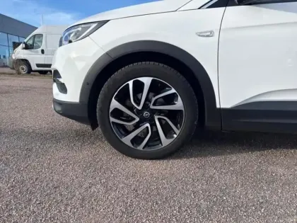 Photo 10 Opel Grandland X  1.2 Turbo 130ch Ultimate BVA