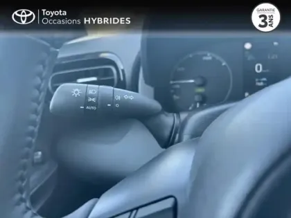 Photo 10 Toyota Yaris  116h Dynamic 5p MC24