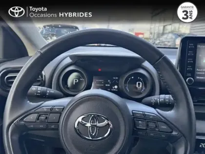 Photo 12 Toyota Yaris  116h Design 5p MY22