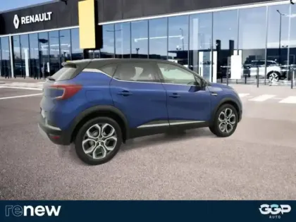 Photo 8 Renault Captur  1.6 E-Tech hybride 145ch Intens -21