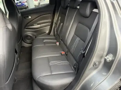 Photo 8 Nissan Juke  1.6 Hybrid 143ch Première Edition 2022.5