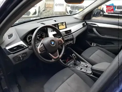 Photo 14 BMW X1  sDrive18dA 150ch Business Design