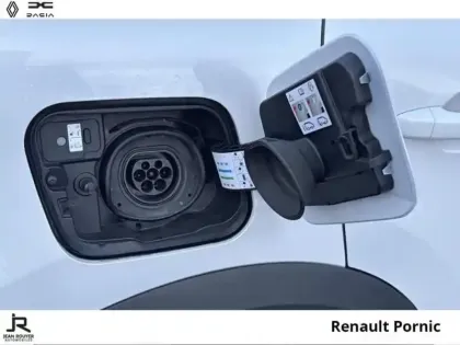 Photo 13 Renault Captur  INTENS E-Tech hybride rechargeable 160ch
