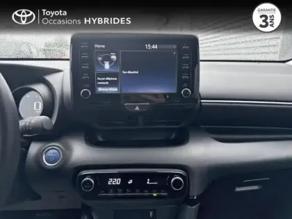 Photo 14 Toyota Yaris  116h Design 5p