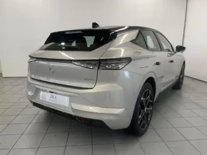 Photo 6 DS DS 4  PLUG-IN HYBRID 225ch Ligne d Or