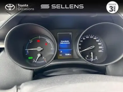 Photo 13 Toyota C-HR  122h Graphic 2WD E-CVT