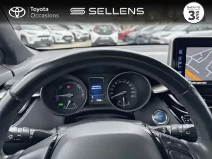 Photo 12 Toyota C-HR  122h Graphic 2WD E-CVT