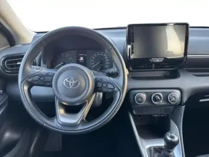 Photo 13 Toyota Yaris  120 VVT-i Dynamic Business 5p MC24