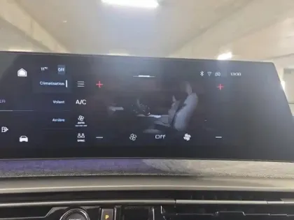 Photo 9 Peugeot 5008  Hybrid 145ch Allure e-DCS6