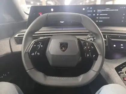 Photo 13 Peugeot 5008  Hybrid 145ch Allure e-DCS6