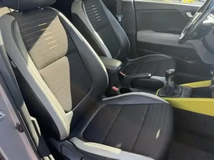 Photo 10 Kia Stonic  1.0 T-GDi 120ch ISG Design Euro6d-T