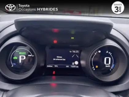 Photo 13 Toyota Yaris  116h Design