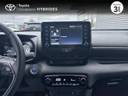 Photo 14 Toyota Yaris  116h Design