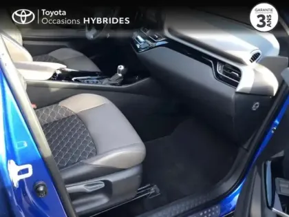 Photo 5 Toyota C-HR  122h Distinctive 2WD E-CVT MY22