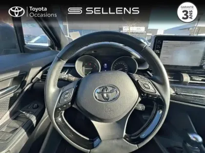 Photo 12 Toyota C-HR  2.0 Hybride 184ch Design E-CVT