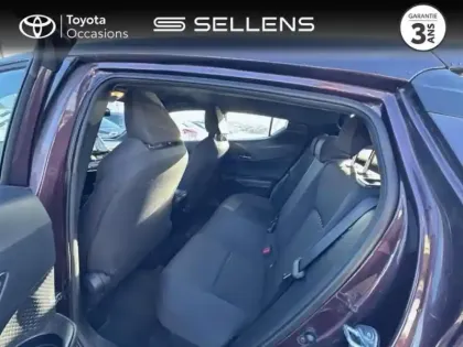 Photo 11 Toyota C-HR  2.0 Hybride 184ch Design E-CVT