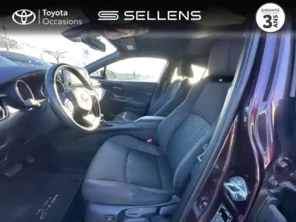 Photo 10 Toyota C-HR  2.0 Hybride 184ch Design E-CVT