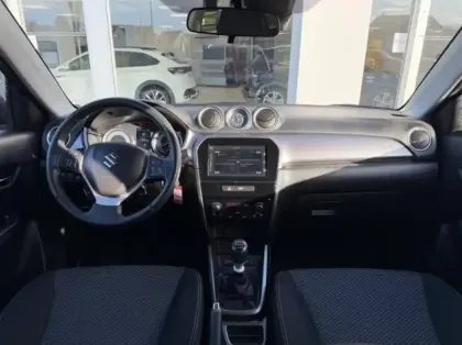 Photo 12 Suzuki Vitara  1.4 Boosterjet Hybrid 129ch Grand Large