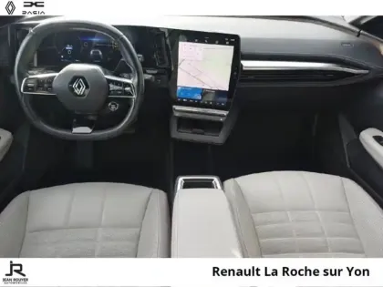 Photo 5 Renault Megane  E-Tech Electric EV60 220ch Iconic optimum charge