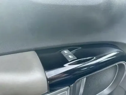 Photo 11 Citroën C4  Cactus PureTech 110ch S&S Feel E6.d 6cv