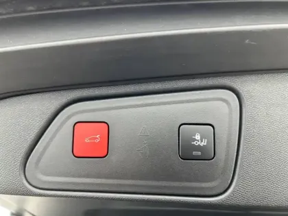 Photo 34 Peugeot 3008  BlueHDi 130ch S&S EAT8