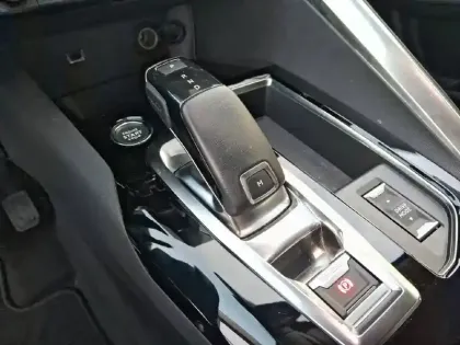 Photo 13 Peugeot 3008  BlueHDi 130ch S&S EAT8