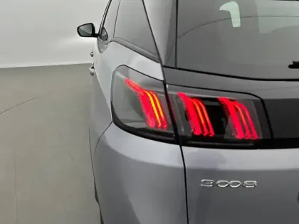 Photo 36 Peugeot 3008  BlueHDi 130ch S&S EAT8