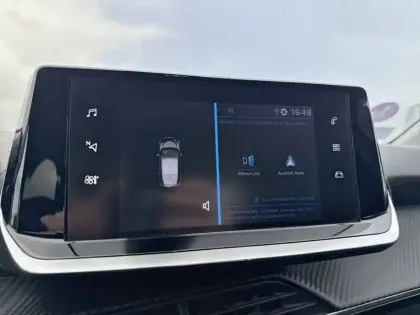 Photo 20 Peugeot 208  PureTech 75 S&S BVM5