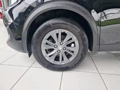 Photo 12 Peugeot 2008  PureTech 130 S&S EAT8