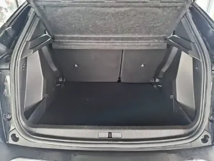 Photo 5 Peugeot 2008  PureTech 130 S&S EAT8