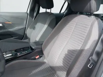 Photo 10 Peugeot 208  Electrique 50 kWh 136ch