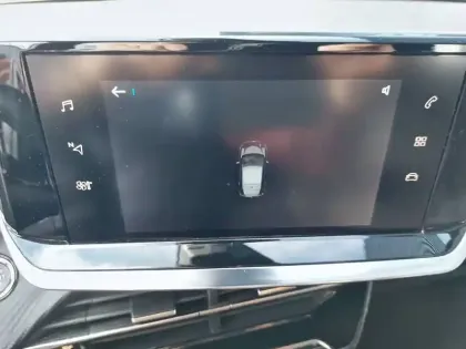 Photo 19 Peugeot 208  Electrique 50 kWh 136ch