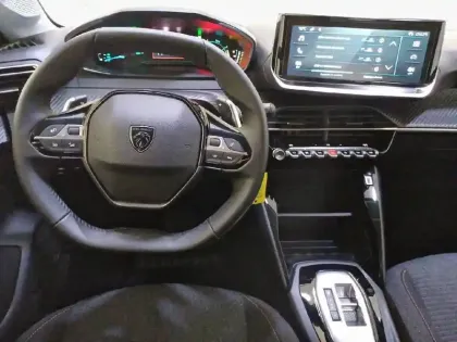 Photo 7 Peugeot 208  Hybrid 100 e-DCS6