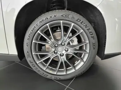 Photo 12 Leapmotor C10  REEV 28.4 kWh - 158 kW