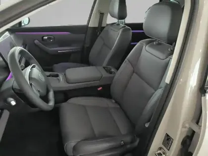 Photo 10 Leapmotor C10  REEV 28.4 kWh - 158 kW