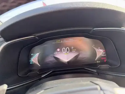 Photo 9 DS Ds 7  Hybride Rechargeable E-Tense 300 EAT8 4x4