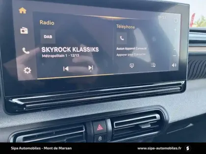 Photo 13 Citroën C3 Aircross  Hybride 145 e-DCS6