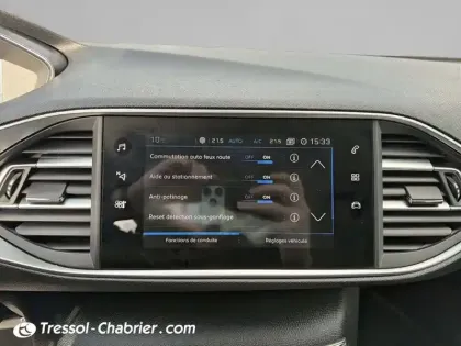 Photo 18 Peugeot 308  SW BlueHDi 130ch S&S EAT8