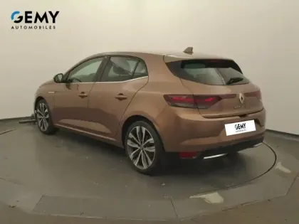 Photo 6 Renault Megane Mégane IV Berline Blue dCi 115