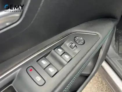 Photo 11 Peugeot 3008  Puretech 130ch S&S EAT8