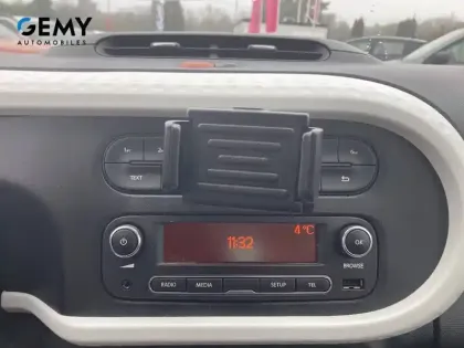 Photo 12 Renault Twingo  III E-Tech