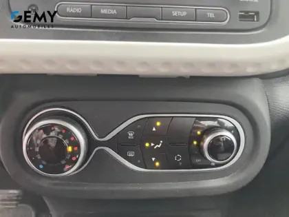 Photo 11 Renault Twingo  III E-Tech
