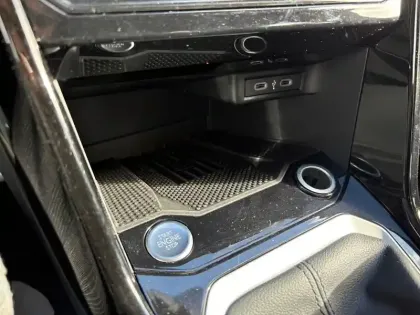 Photo 19 Volkswagen T-roc  1.5 TSI EVO2 150 Start/Stop DSG7