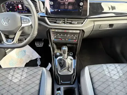 Photo 8 Volkswagen T-roc  1.5 TSI EVO2 150 Start/Stop DSG7